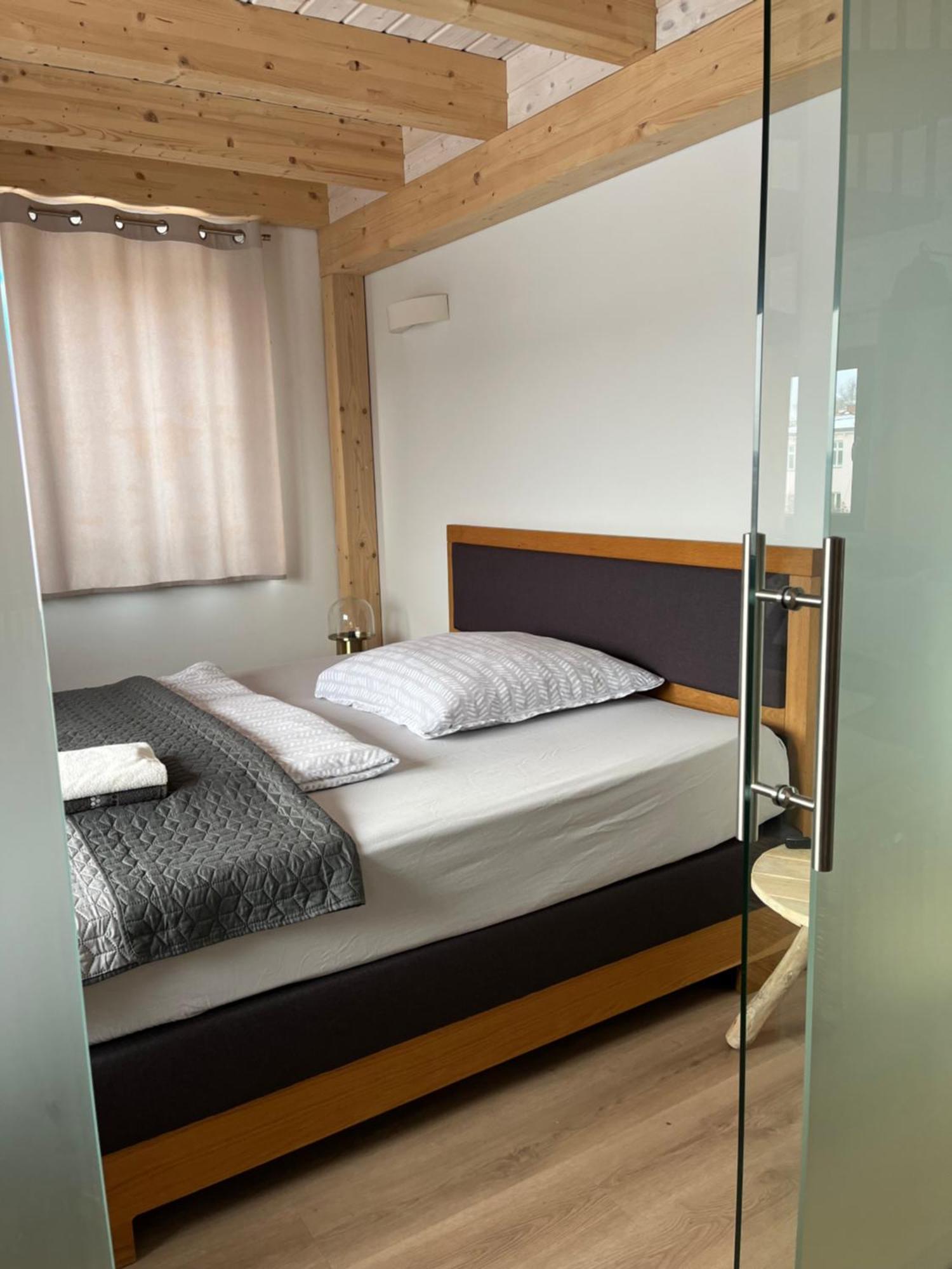 Grosszuegige Ferienwohnung Mit Weitem Ausblick Lichtenberg  Εξωτερικό φωτογραφία